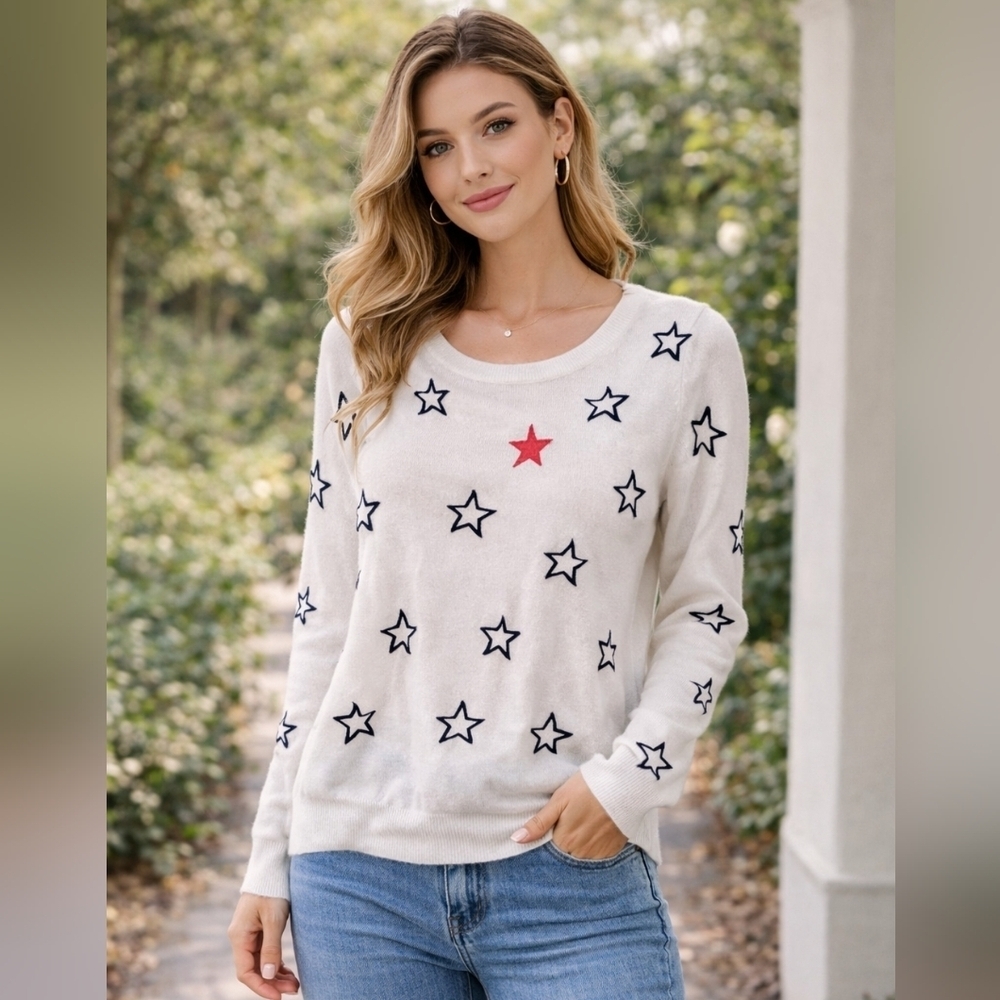 Marled Women's Red White Blue Patriotic Star Casual Sweather Size XS.